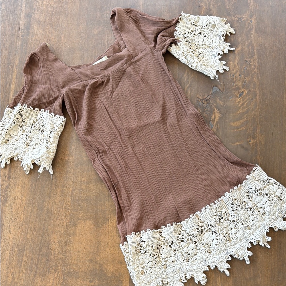 Umgee Brown and White Lace Embellished Mini Dress